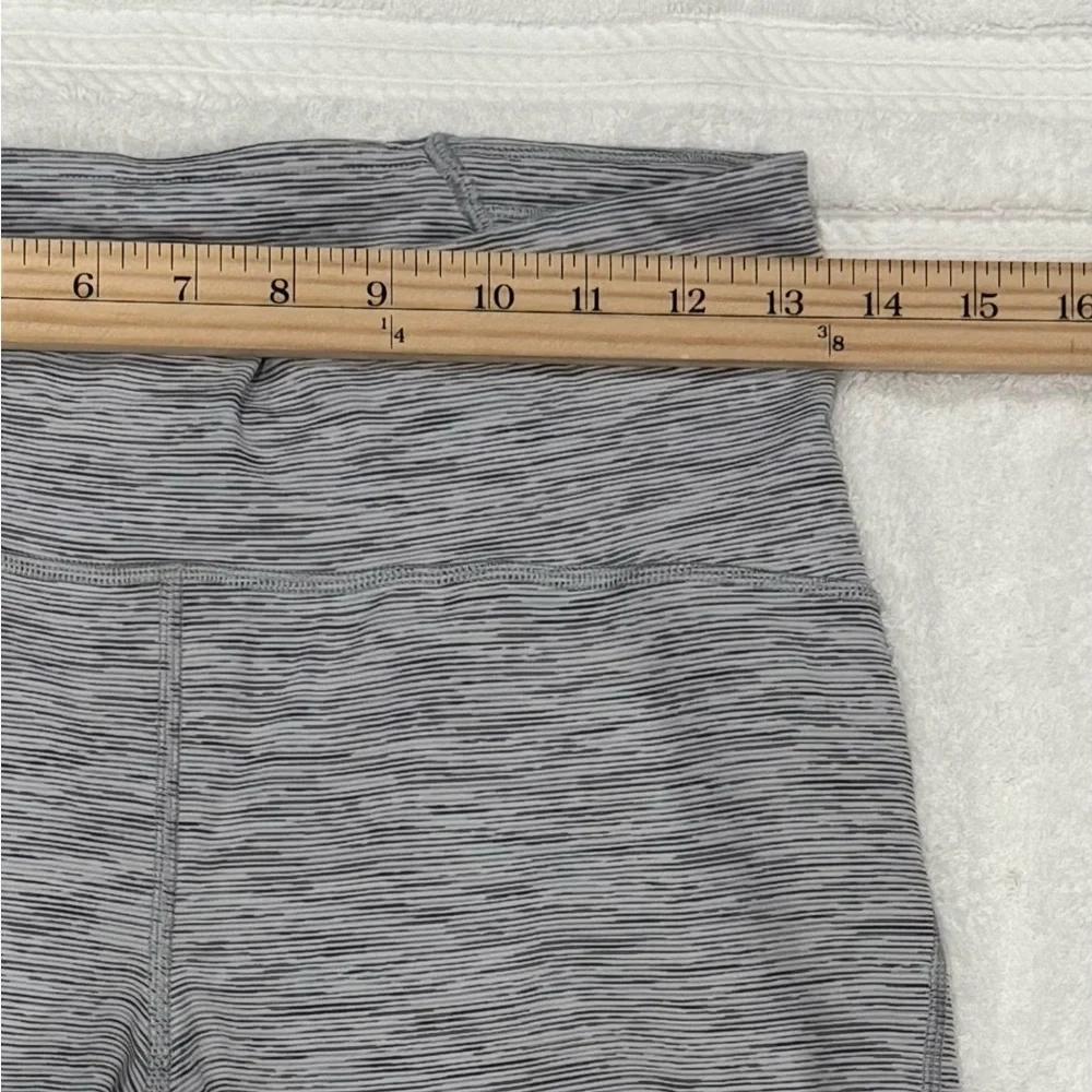Gray Lululemon Leggings Size 8 - Picture 7 of 10